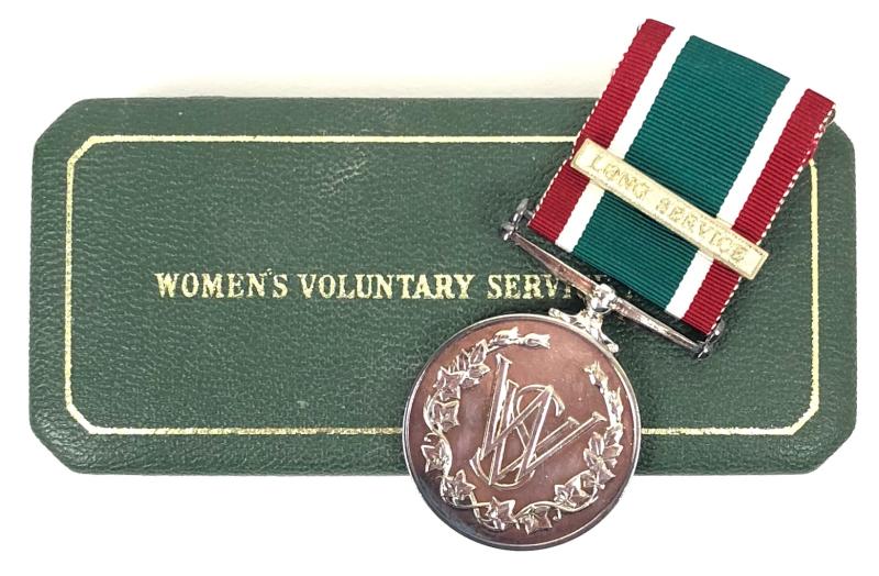 Womens Voluntary Service WVS 15 years service medal, bar and case