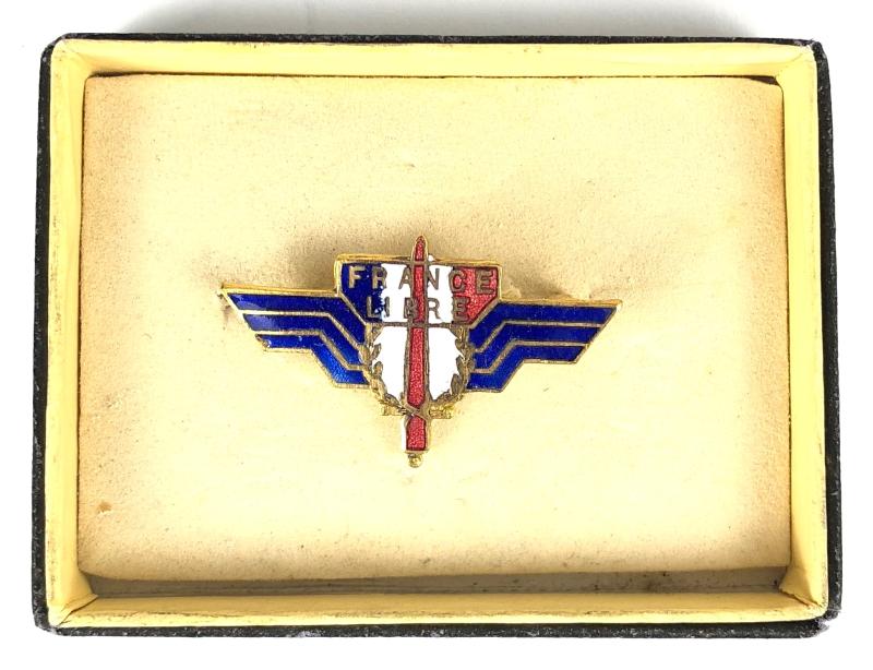WW2 Free French Forces FRANCE LIBRE supporters pin badge in original case
